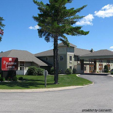 Pellston Lodge Екстер'єр фото