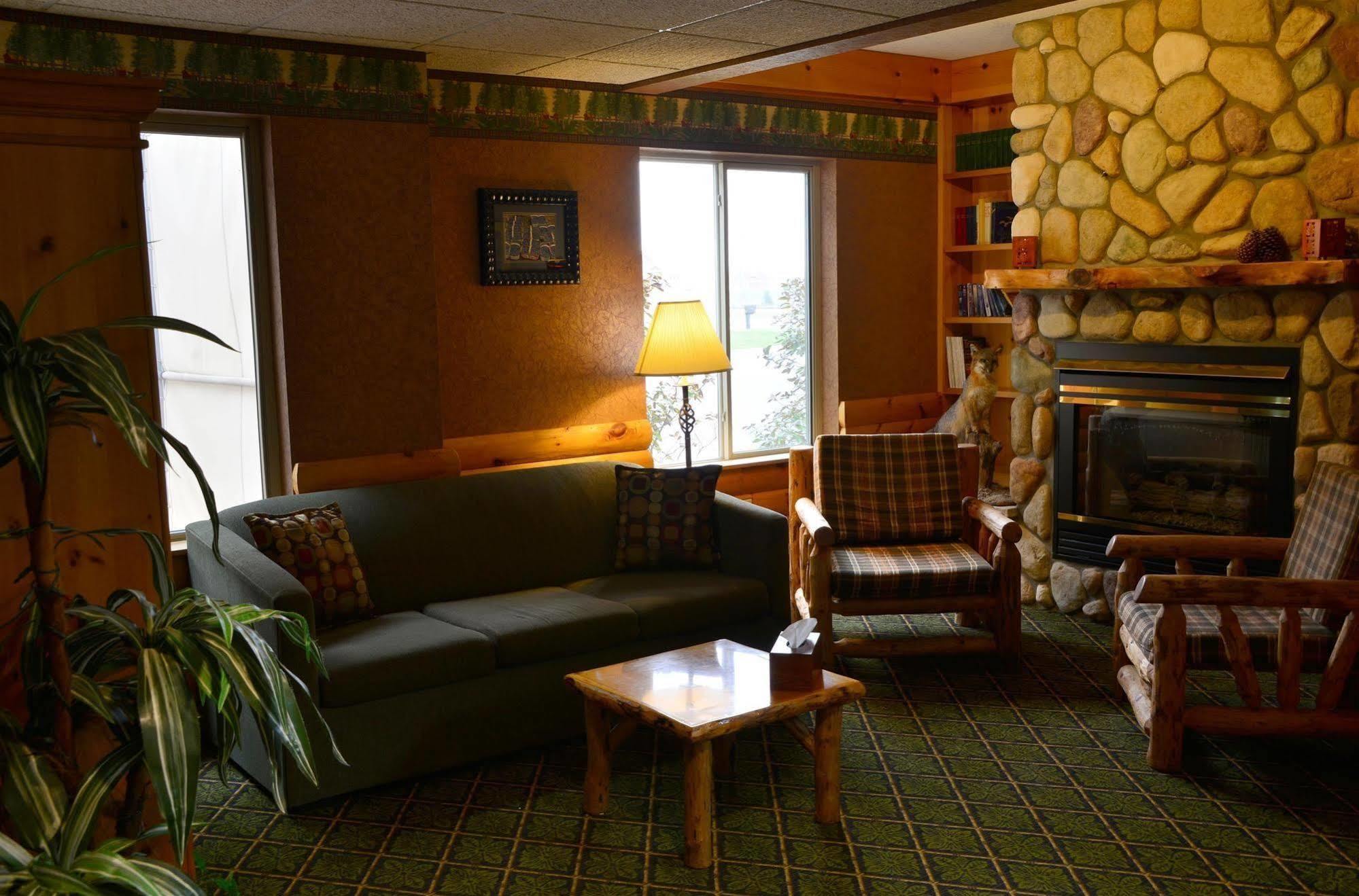 Pellston Lodge Екстер'єр фото