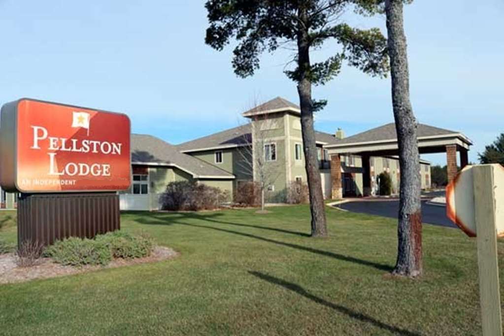 Pellston Lodge Екстер'єр фото